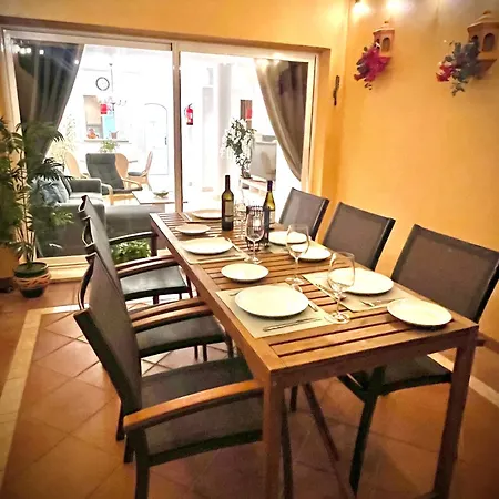 Апартаменти 2-bed *